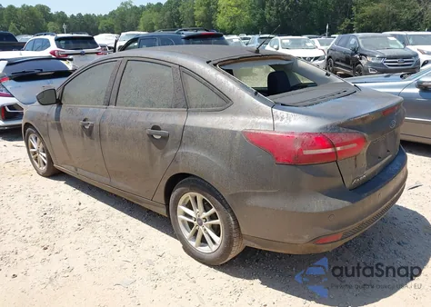 2015 Ford Focus Se z USA, uszkodzony, nr VIN 1FADP3F2XFL228561